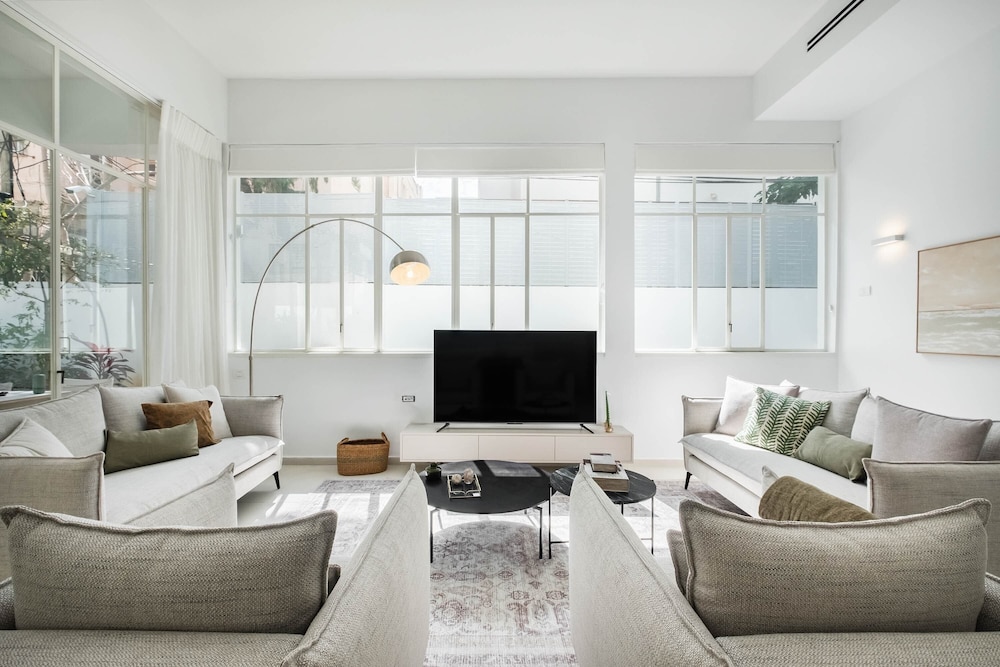 KG4 LUX Apartments