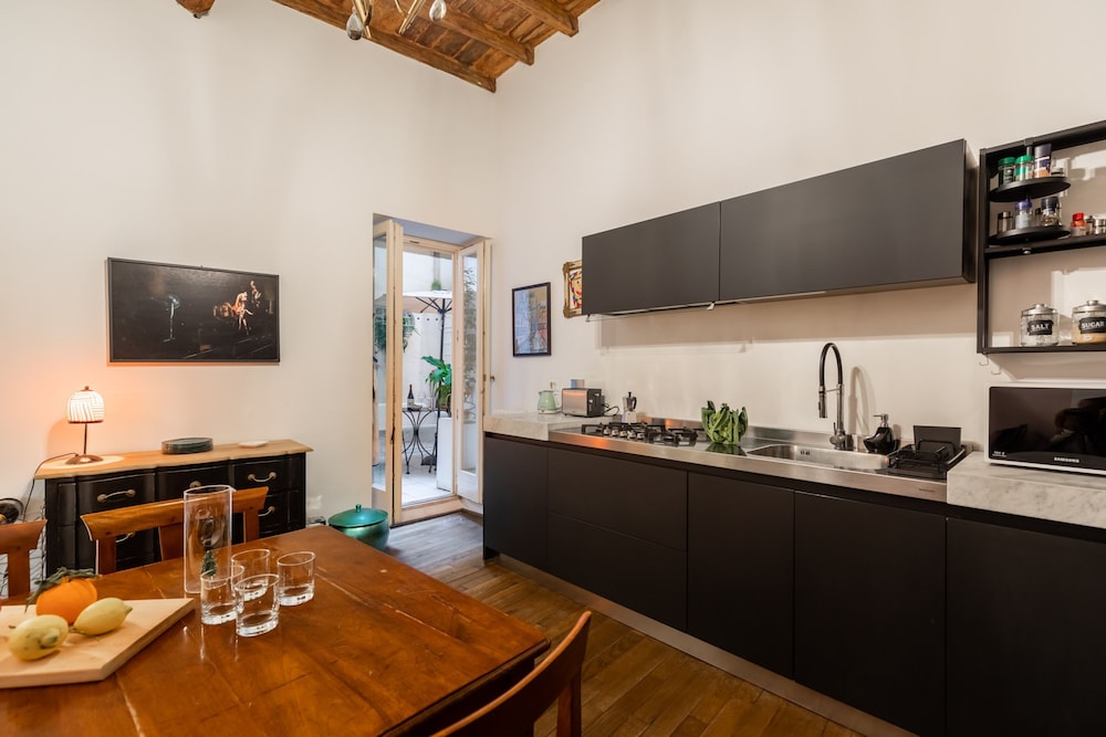 Chic and Style in Historical Via Giulia