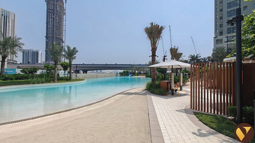 Vogue Rosewater Creek Beach Stylish 2BR