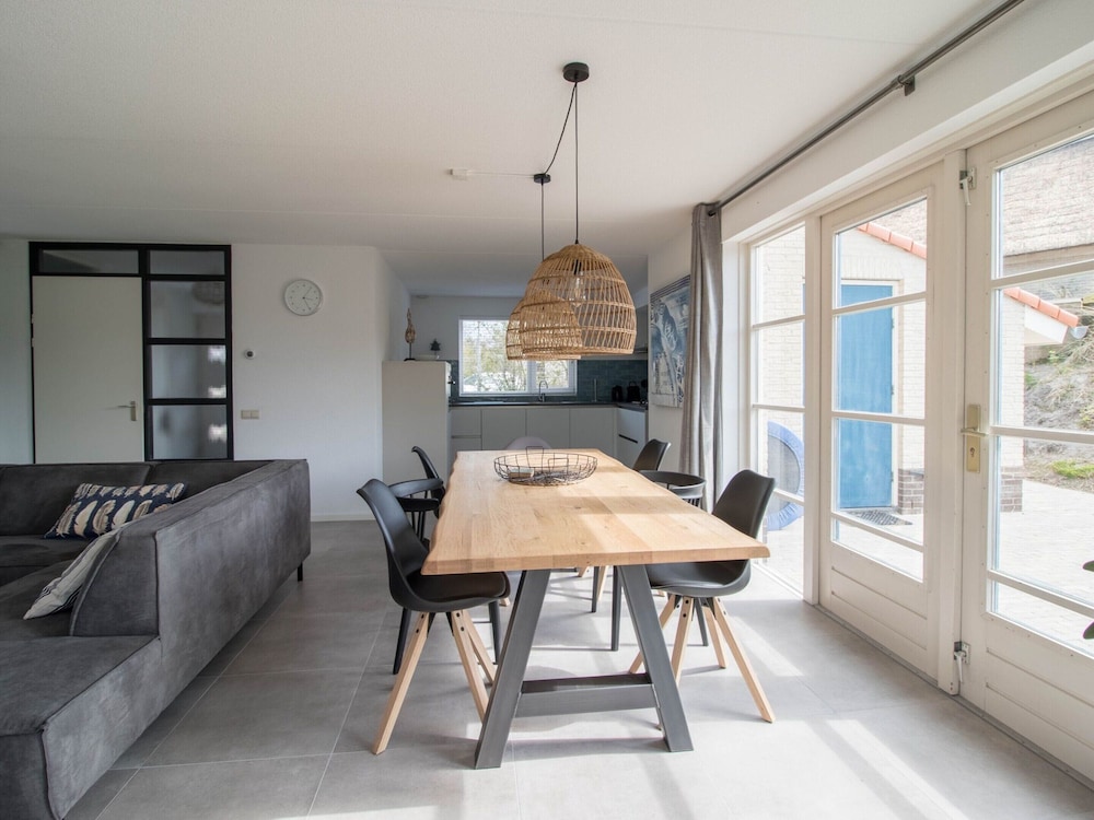 Modern Villa in Makkum With Garden view 4