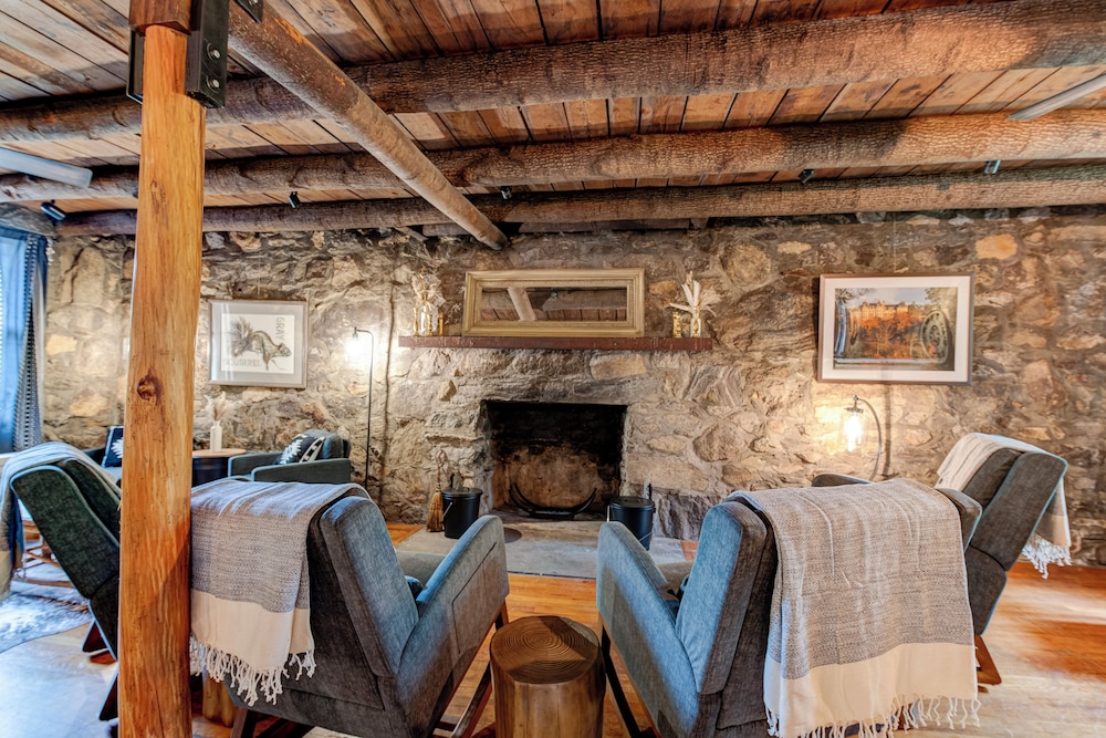 Wildrest Hotel