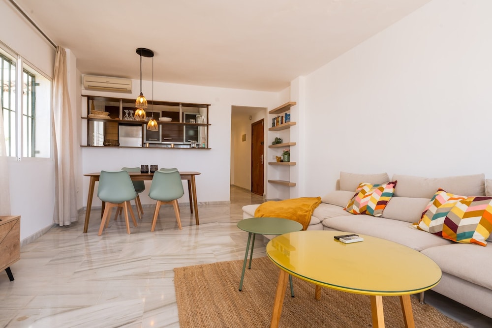 Apartment in Mijas Costa Near Beaches