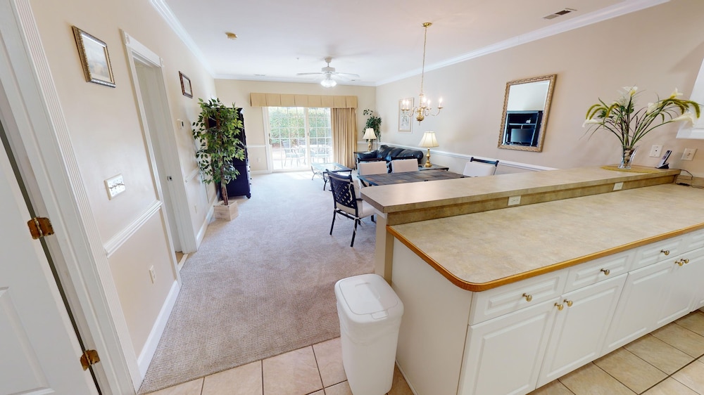 Magnolia Pointe 4877-104 2 Bedroom Condo
