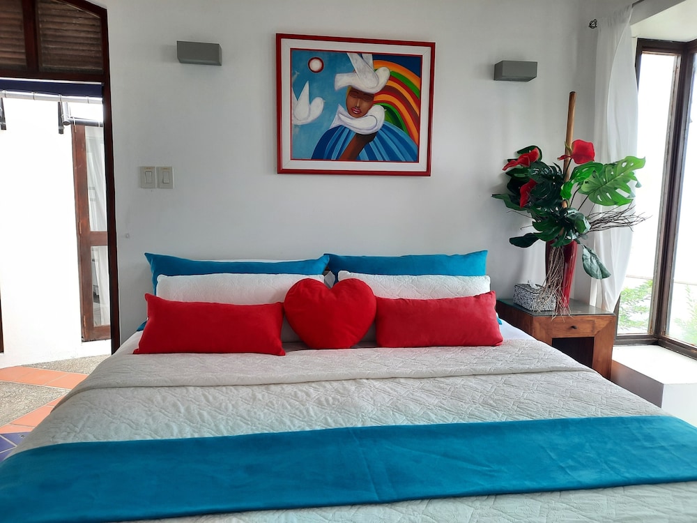 Villa Being - Tobago Luxury B&B
