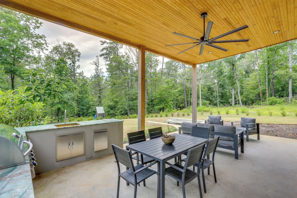65 Acres: Secluded 'avian Acres' Cabin w/ Trails!