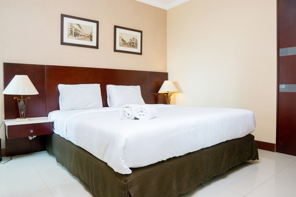2BR Apartment with Private Bathtub at Galeri Ciumbuleuit 1 view 2
