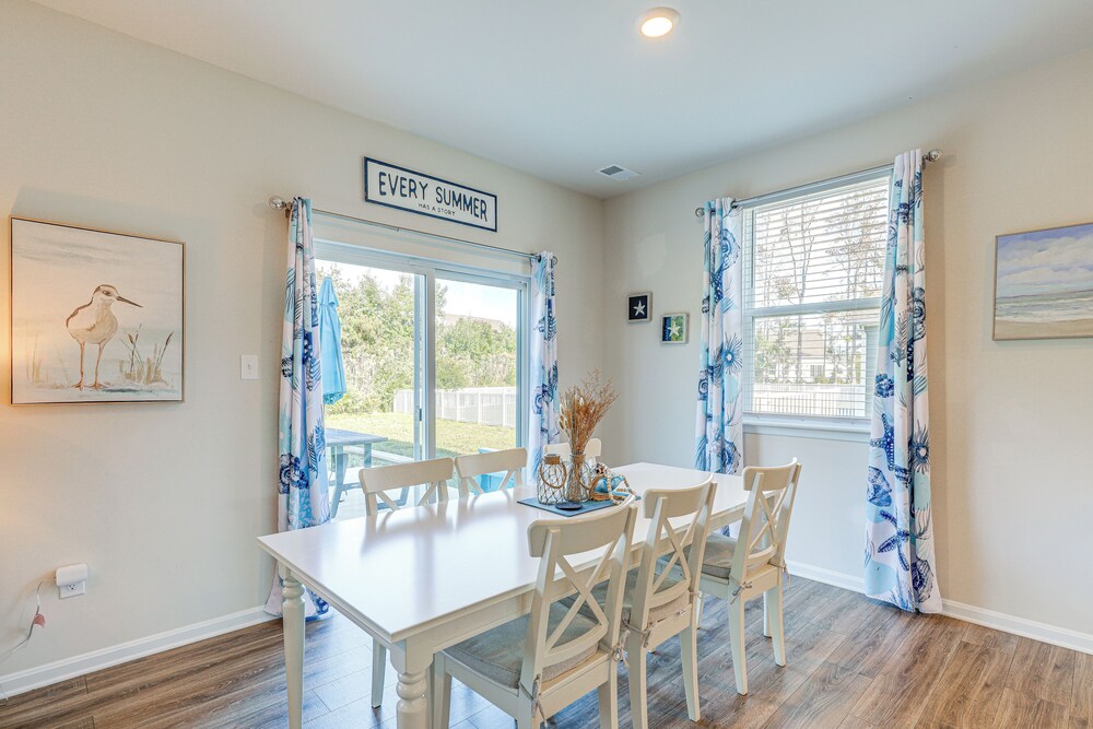 Game Room + Patio: Spacious Ocean View Home