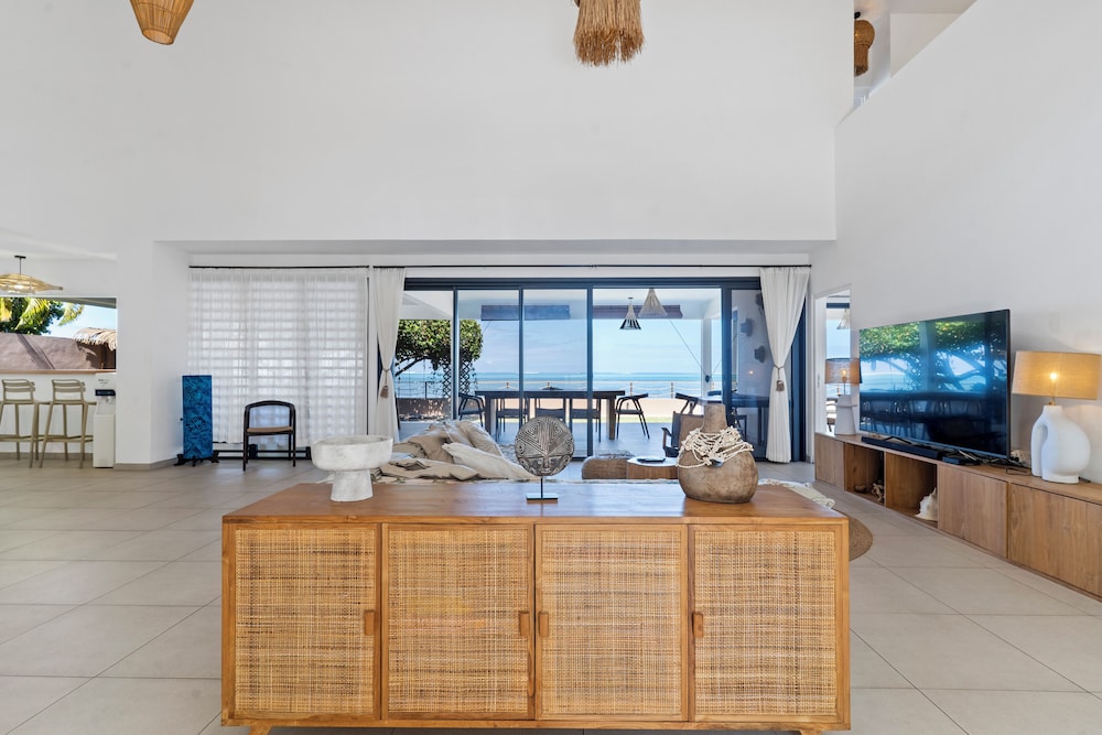 Hinarani Villa