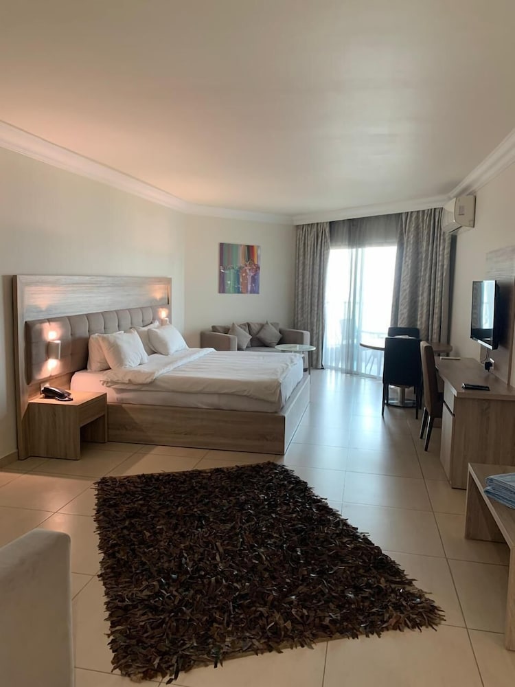 President Hotel
