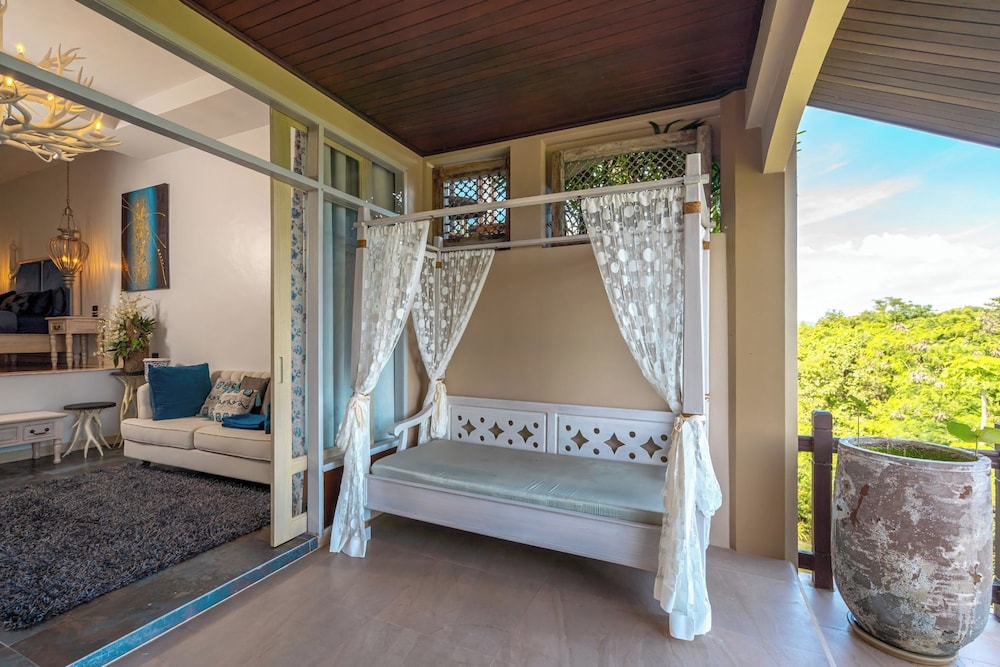 Ocean Pearl Residence