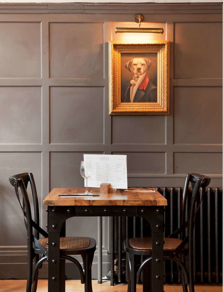 The One Tun Pub and Rooms