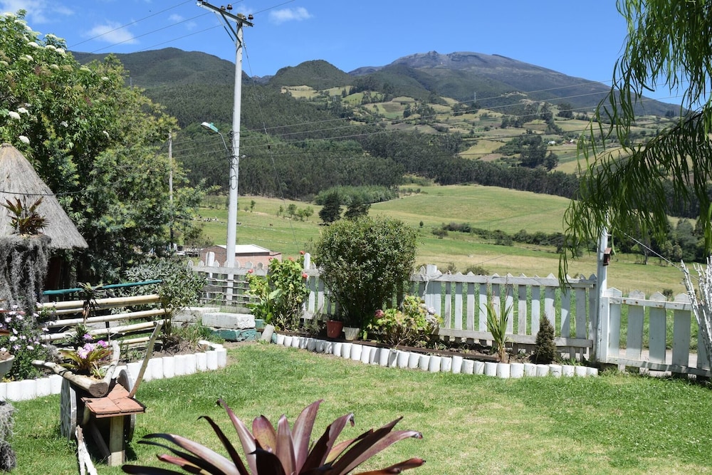 Serene Mountain Retreat in Pasto, Colombia - Your Home Away From Home