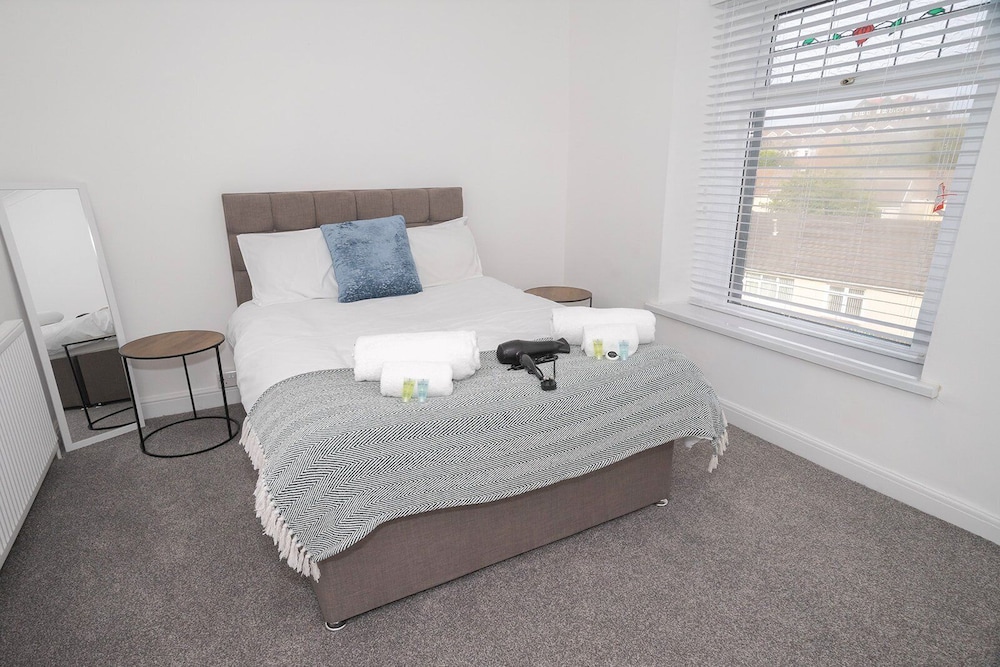 Spacious 3BR Swansea House Near City Centre