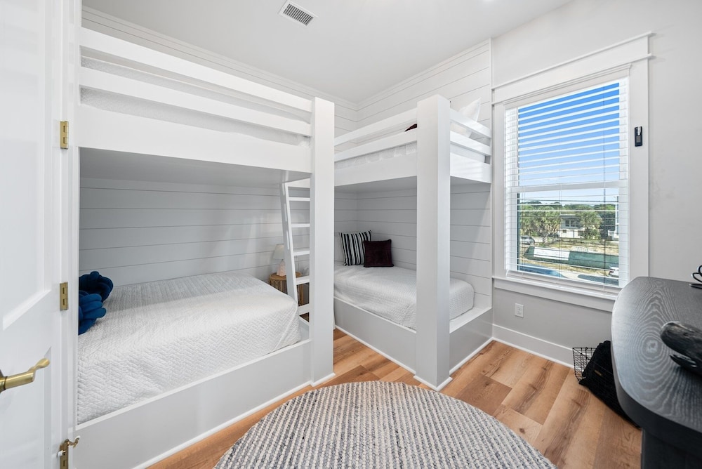Blessing At Pier Park 6 Bedroom Home