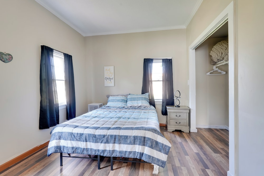 Charming & Convenient Home in Butler