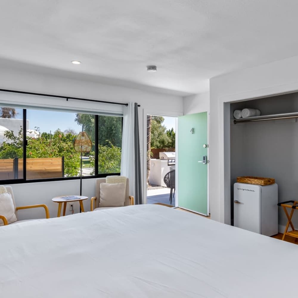The Yucca Hotel- Entire Boutique Buyout