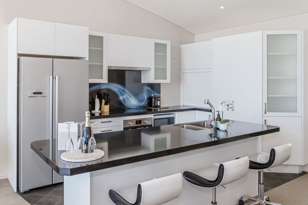 Luxury 3BR Waterfront Penthouse