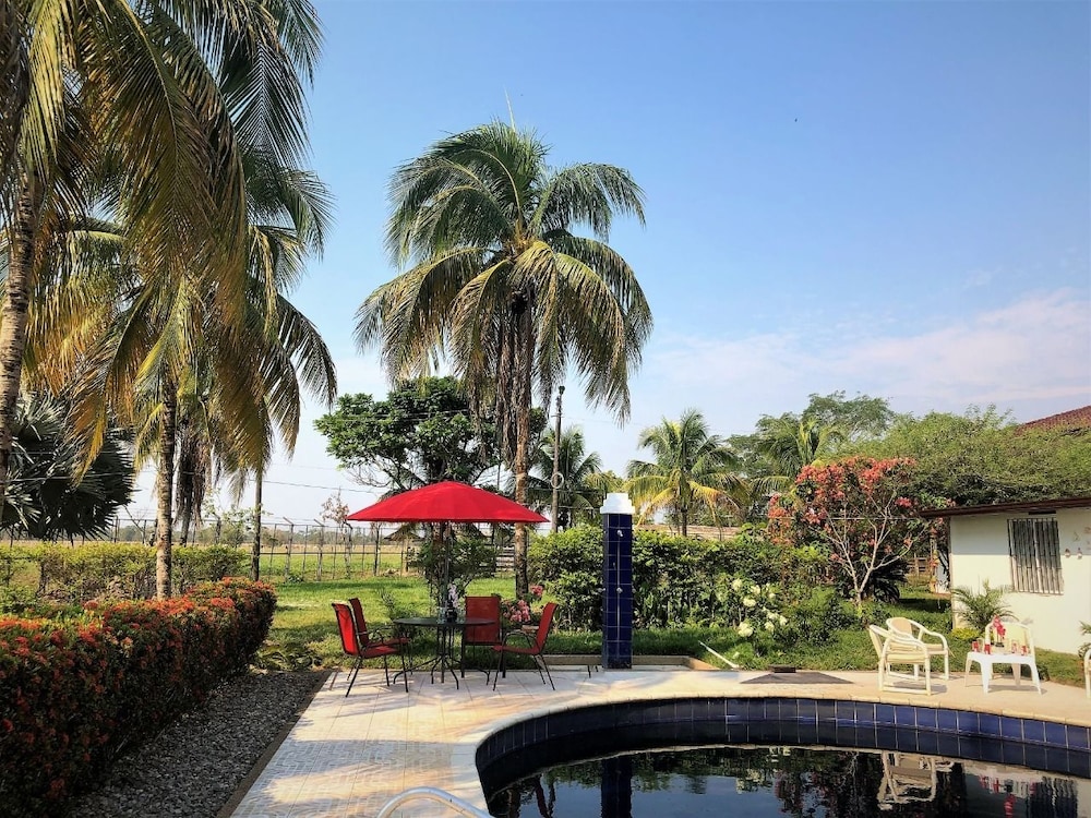 Casa Regis Campestre Finca Agroturistica view 2