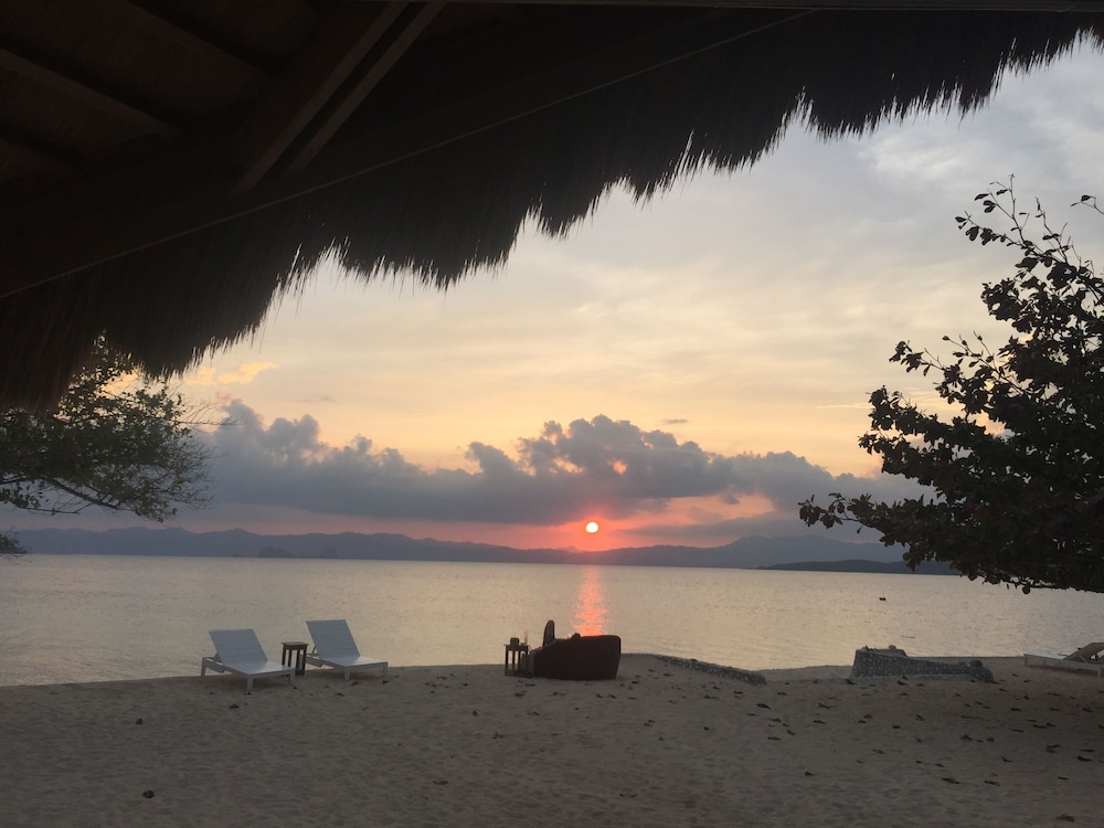 NoaNoa Island