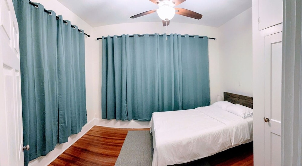 Walk to Duke Campus 3 Bedroom in Trinity Park