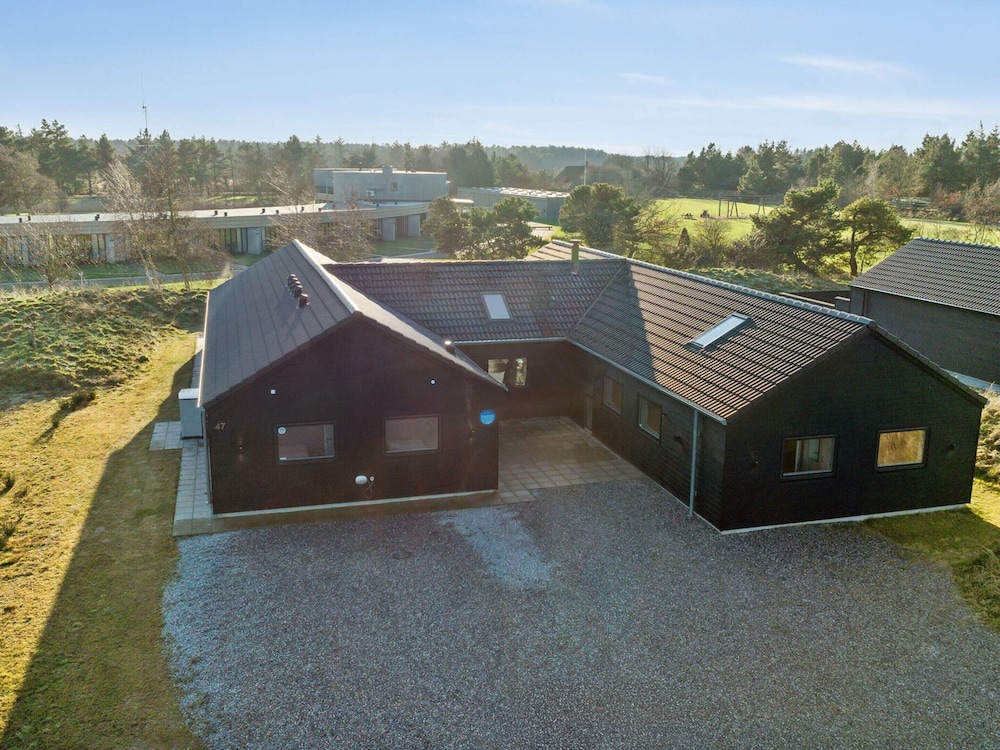 5 Star Holiday Home in Romo