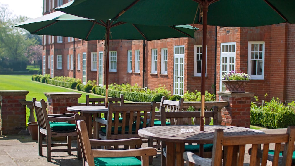 Newmarket Vacations - The Jockey Club Rooms - Property Image 23