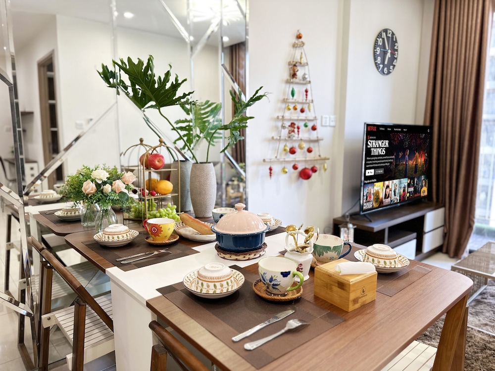 Armin Homes 2BR  Vinhomes Ocean Park