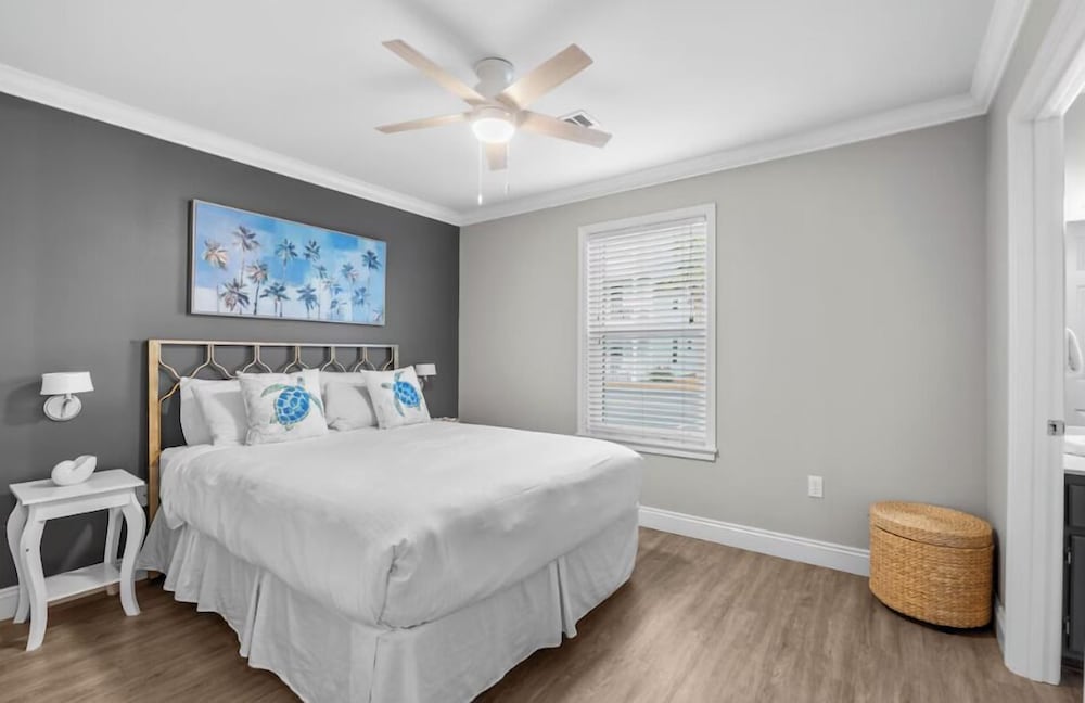 Beachside Villas 214