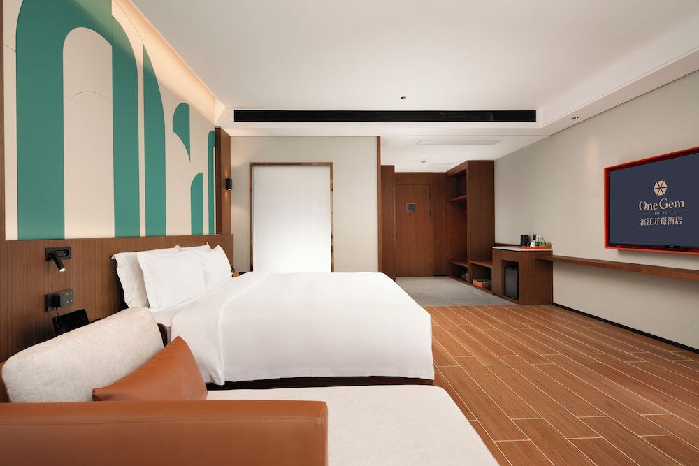 One Gem Hotel