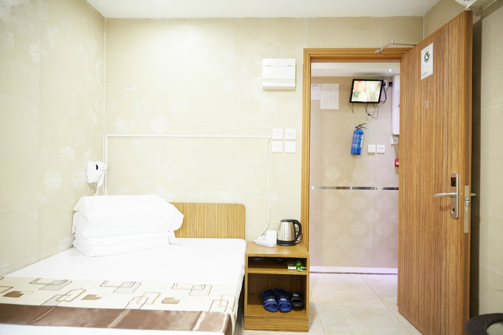 Me Easy Hostel