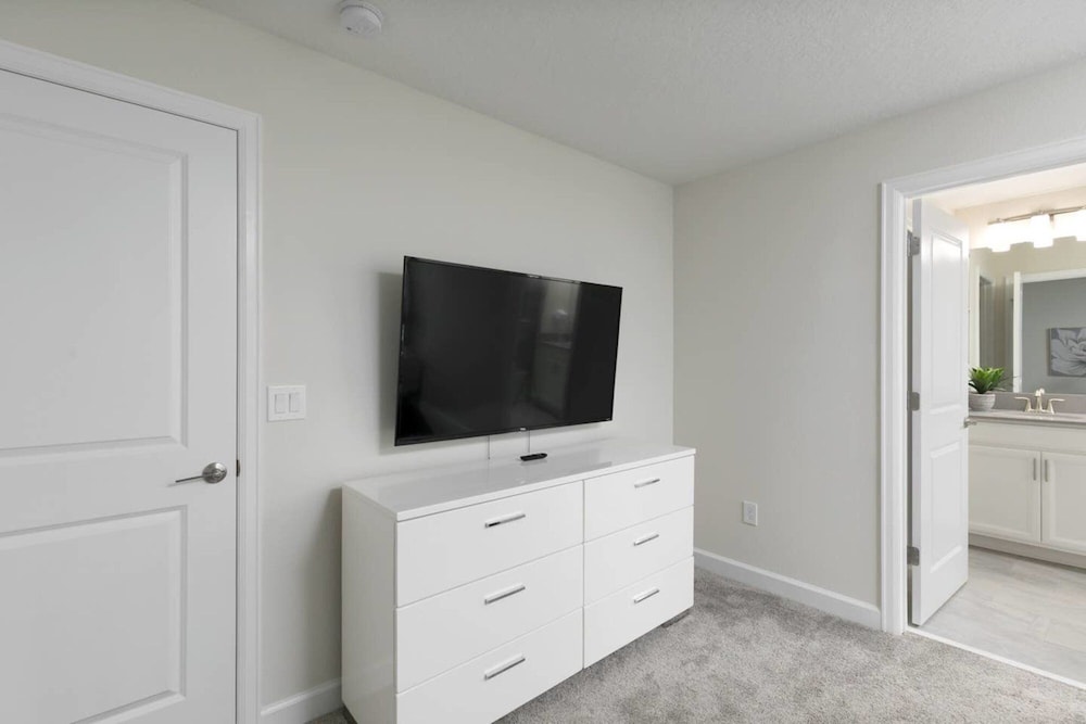 Great Villa Near Disney With Themed Bedroom - Image 4