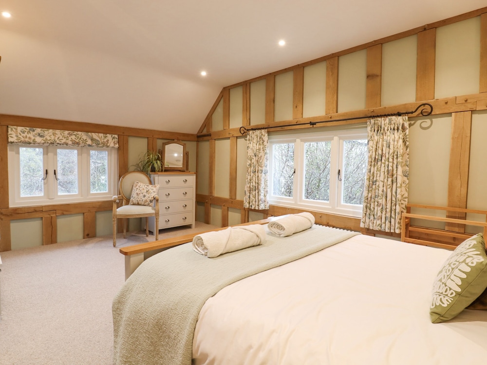 Lodge Cottage