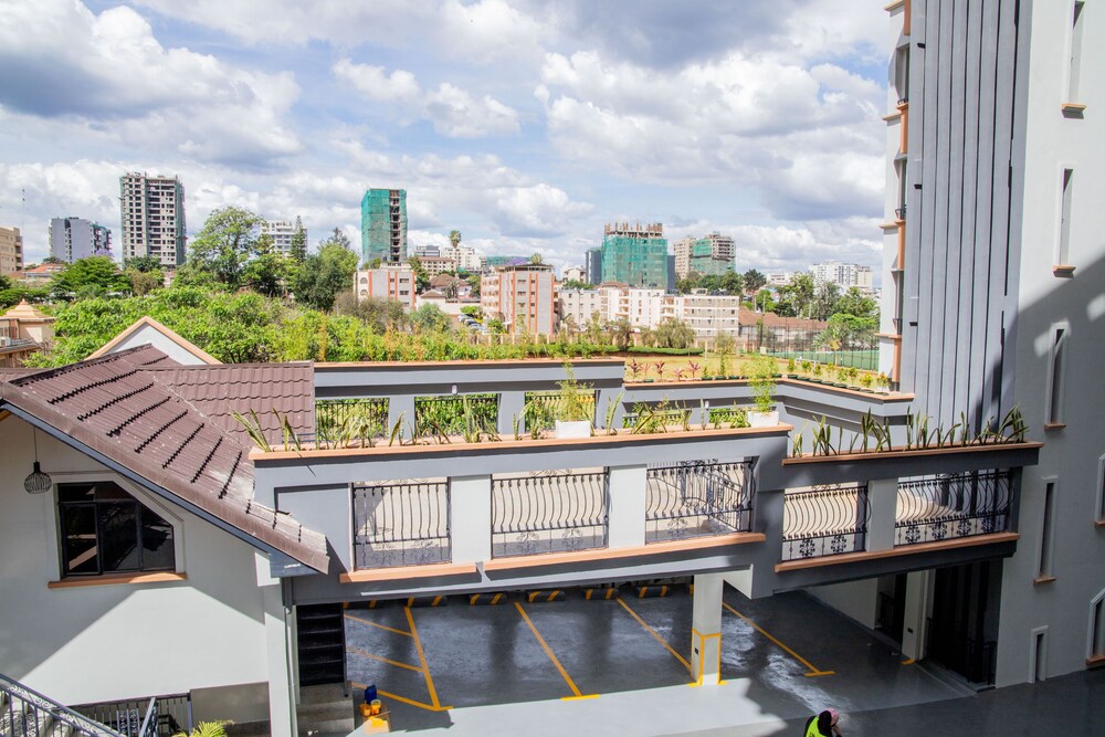Sana Home by Edmor Suites view 5