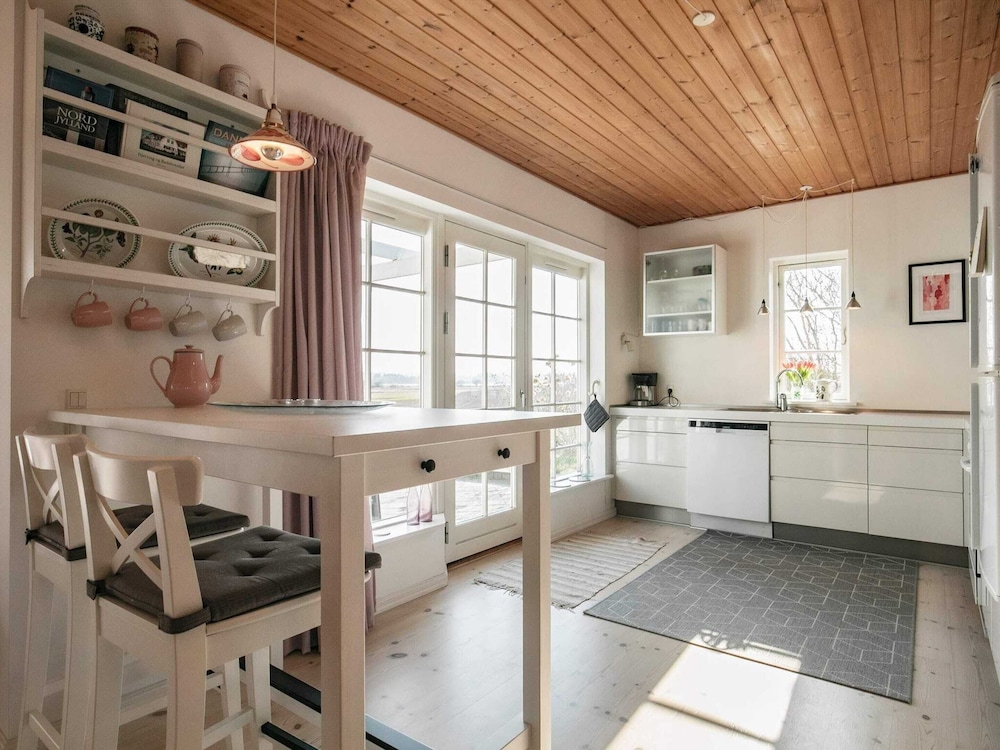 6 Person Holiday Home in Millinge view 5