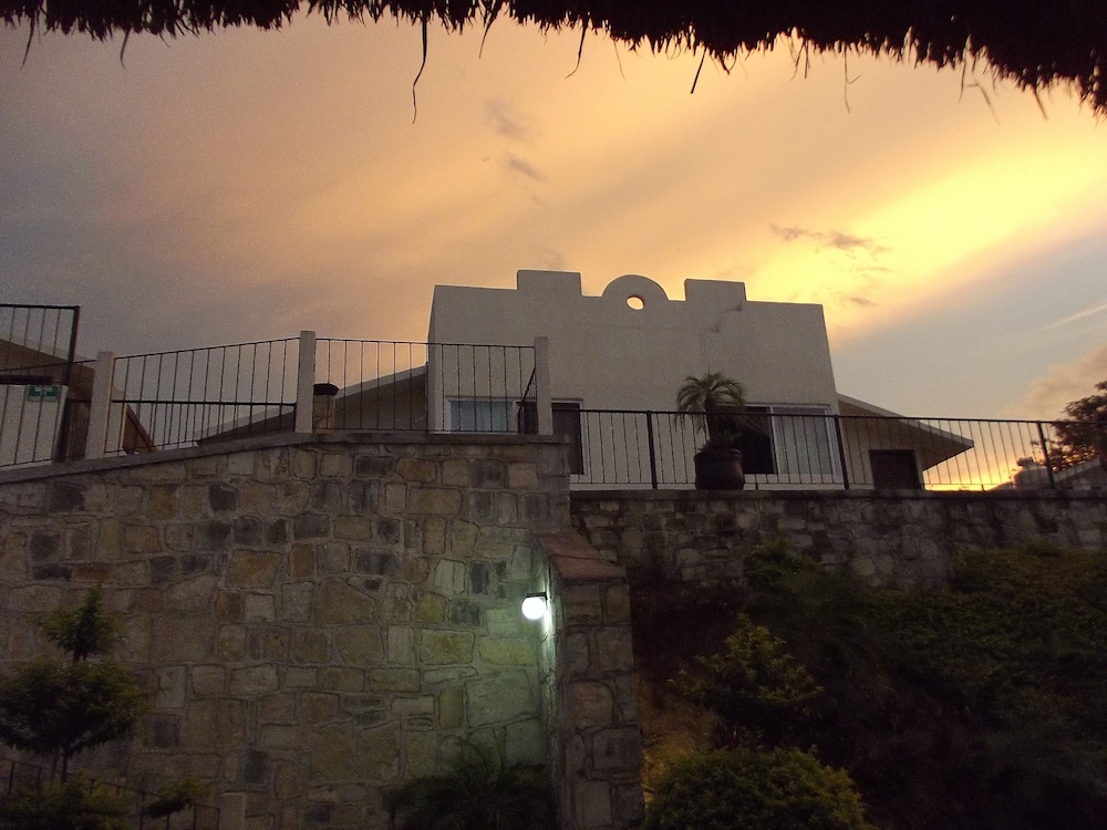 Hotel San Jose