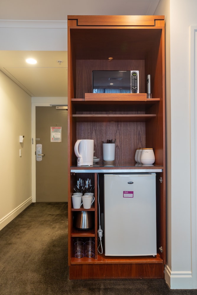 Toodle's Stylish stay on Queen Street view 3
