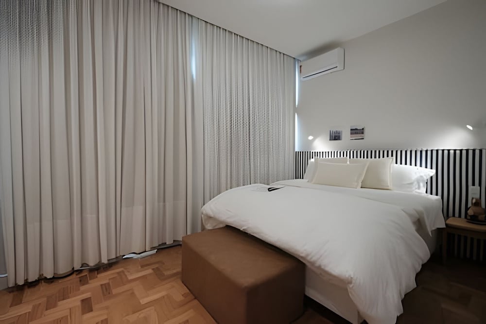 Leblon | Recém reformado, 2 quartos, 5 min da Praia – por Casapē Rio