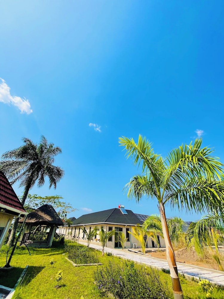 Platinum Blue Island Resort