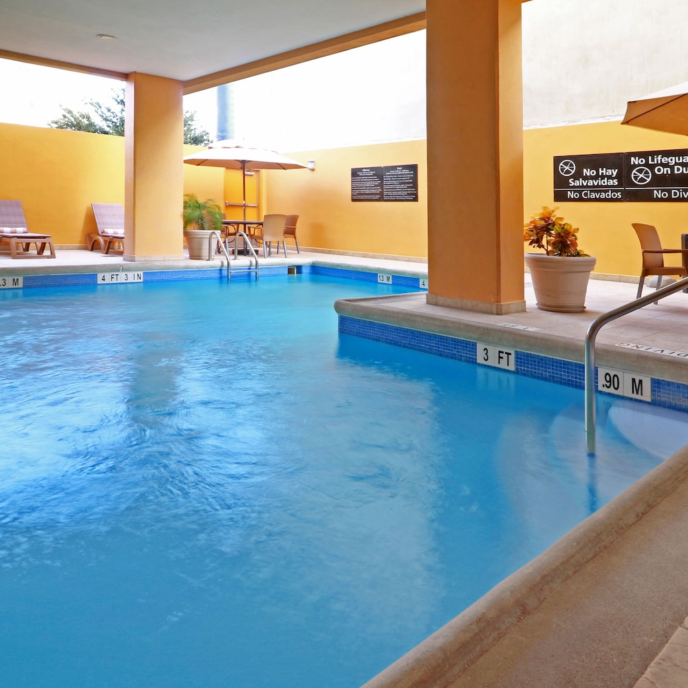 Reynosa Vacations - Hampton Inn by Hilton Reynosa/Zona Industrial - Property Image 5