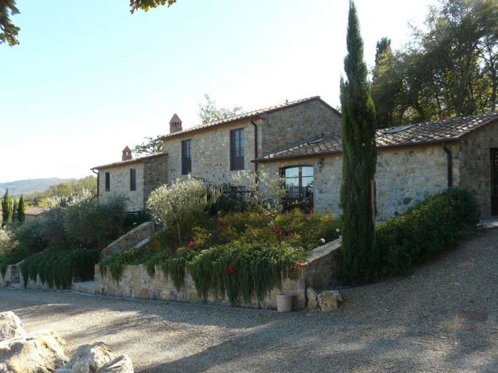 Poggio Cennina Resort