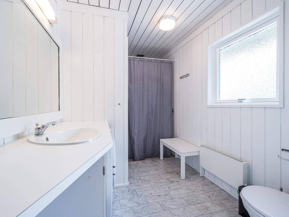 5 Person Holiday Home in Blavand