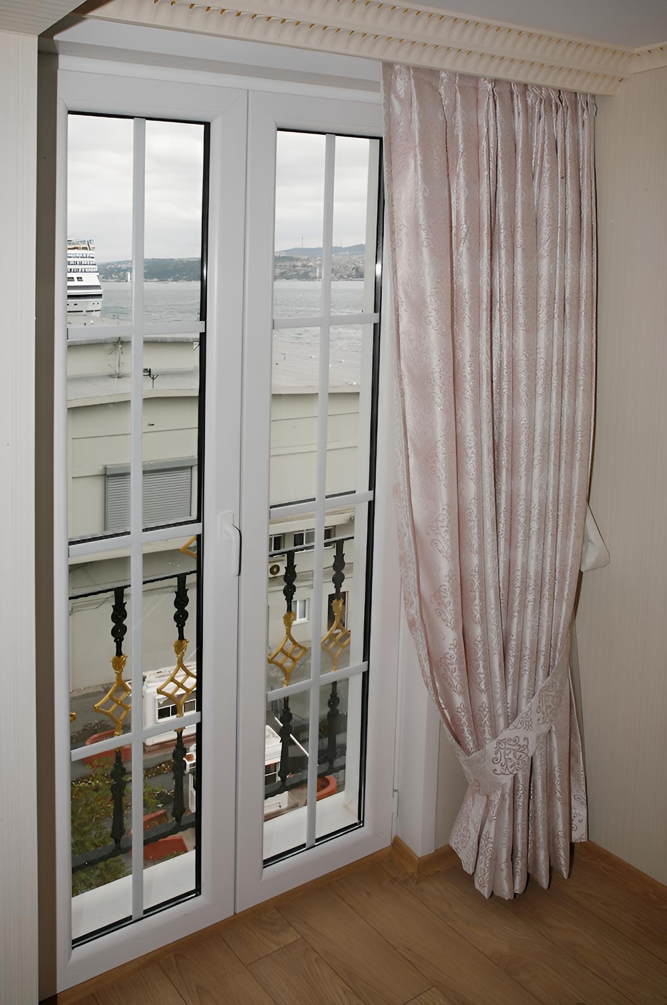 Karakoy Port Hotel