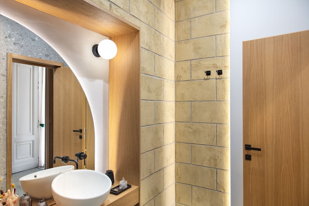 Fortunella Suites Luxury