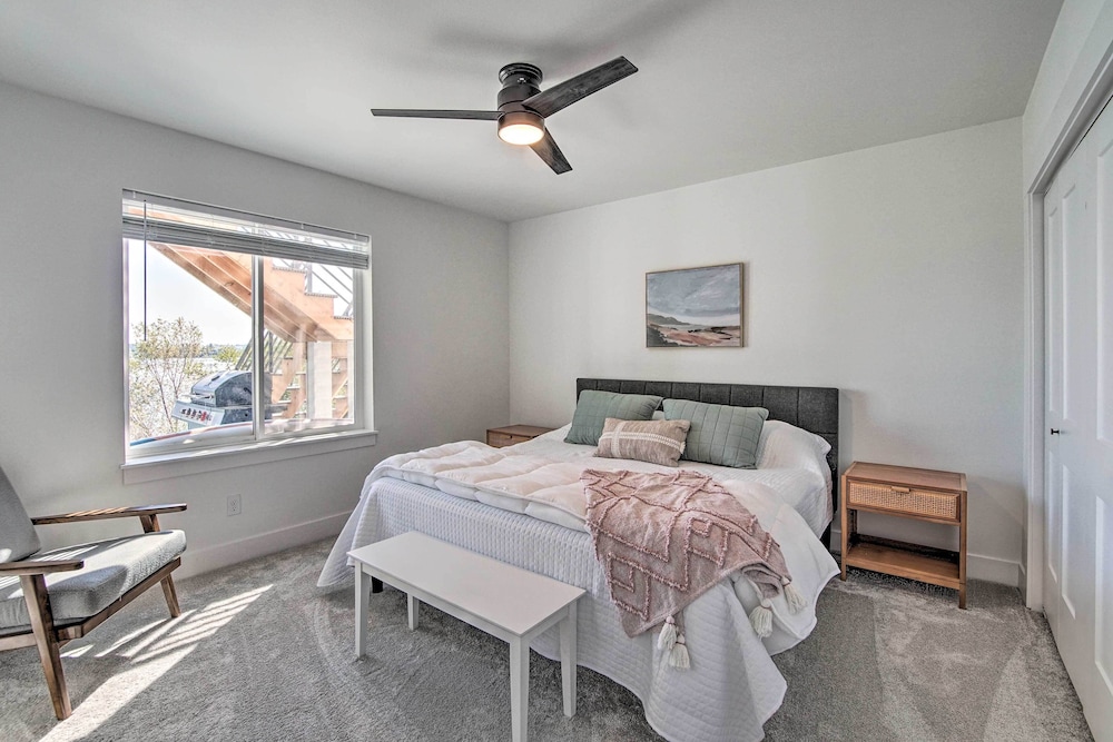 Moses Lake Vacations - Picturesque Moses Lake House w/ Boating Dock - Property Image 2