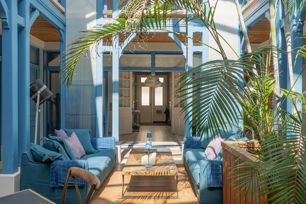 Villa D'Eaux view 2