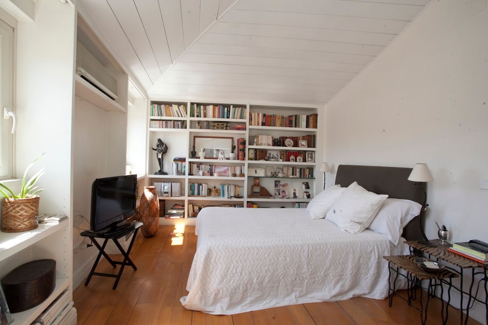 Wonder Princely Penthouse