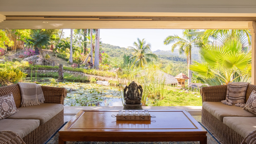 Silent Waters Villa