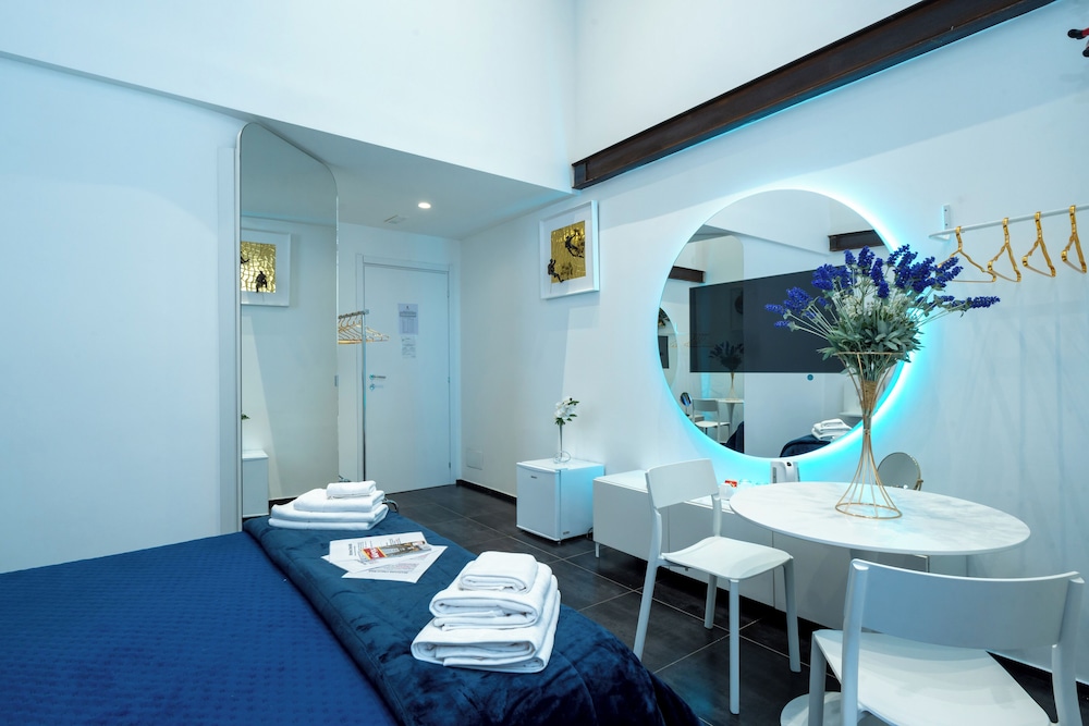 B&B Skyhouse Chiaia
