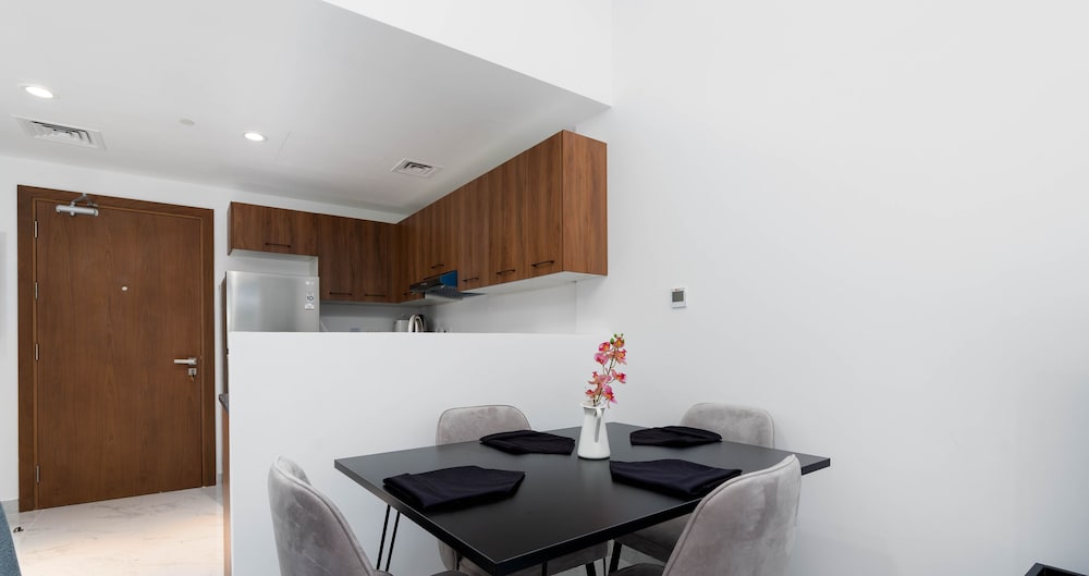Abu Dhabi Vacations - Deluxe 1 BR in Oasis - 43 - Property Image 16
