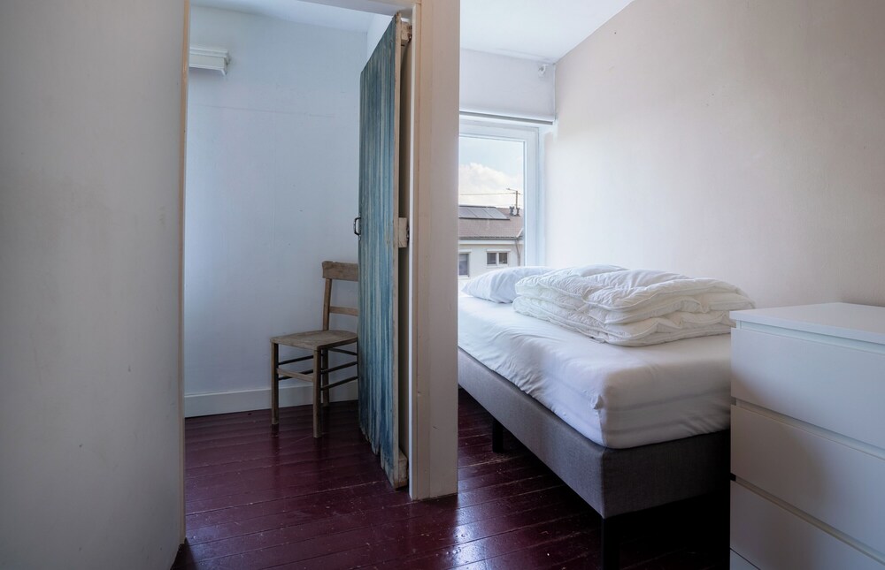Maas Suites - The French House